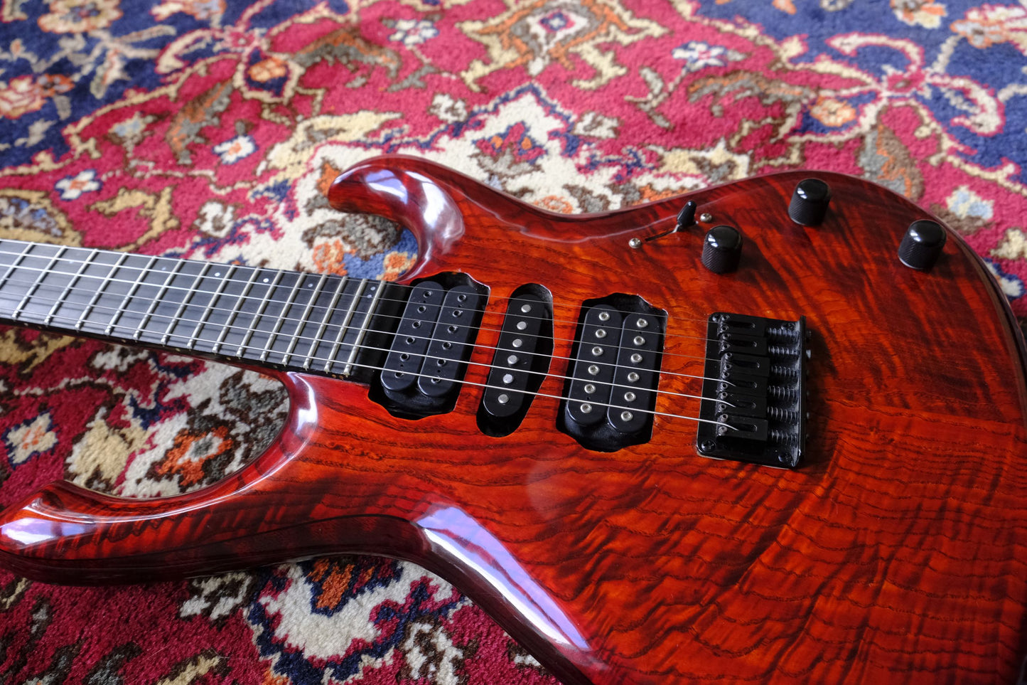 Rikkers Waveline Red