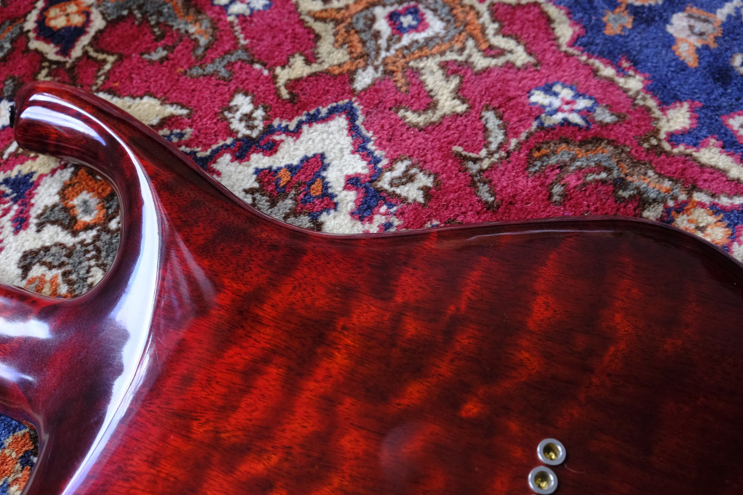 Rikkers Waveline Red