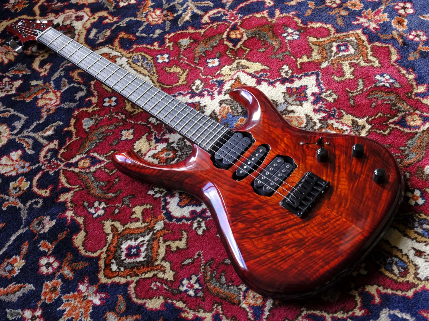Rikkers Waveline Red