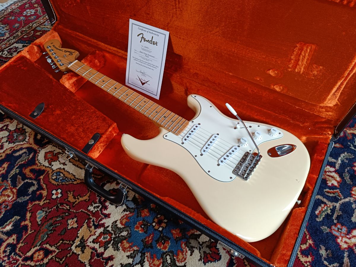 Fender Custom Shop Robin Trower Stratocaster 2007 Arctic White