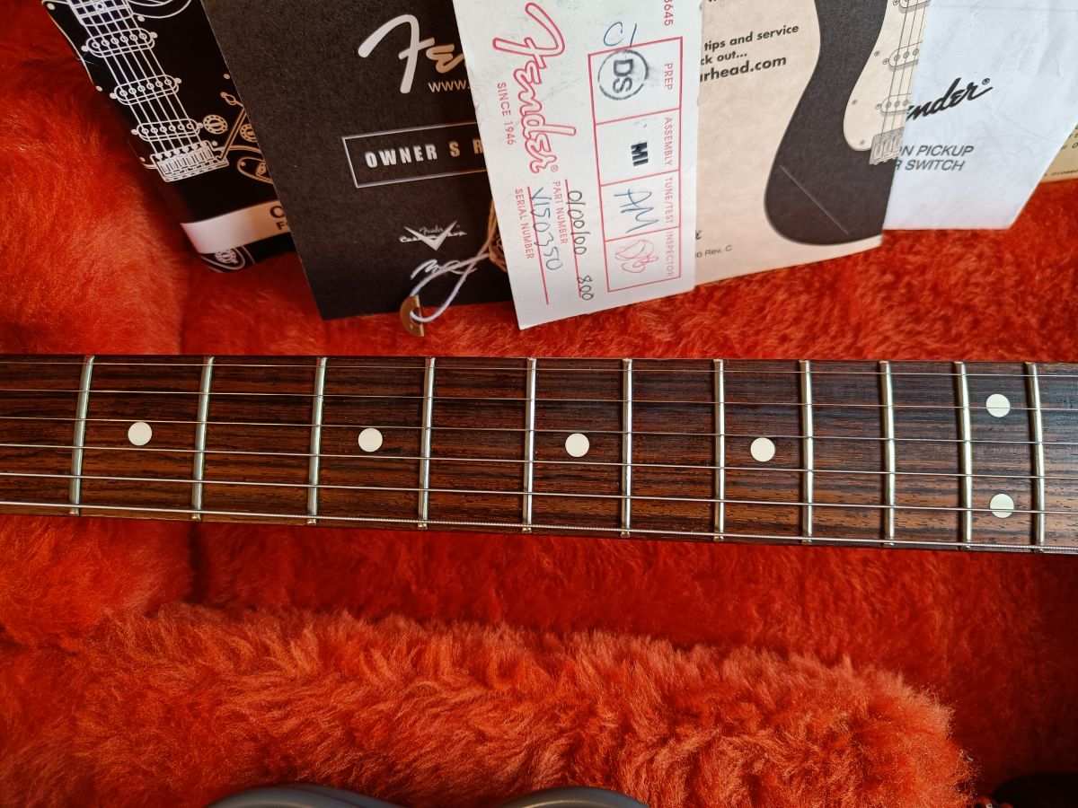 Fender American Vintage '62 Stratocaster 2005 3-Color Sunburst