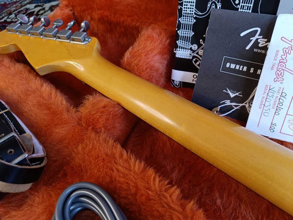 Fender American Vintage '62 Stratocaster 2005 3-Color Sunburst
