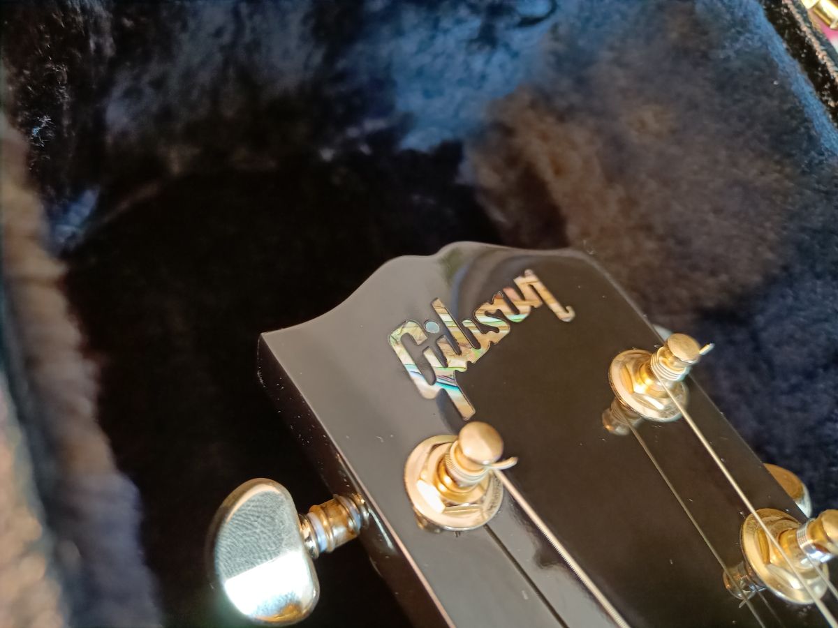 Gibson Custom Shop Limited Edition J-45 Gala - Only 75 made