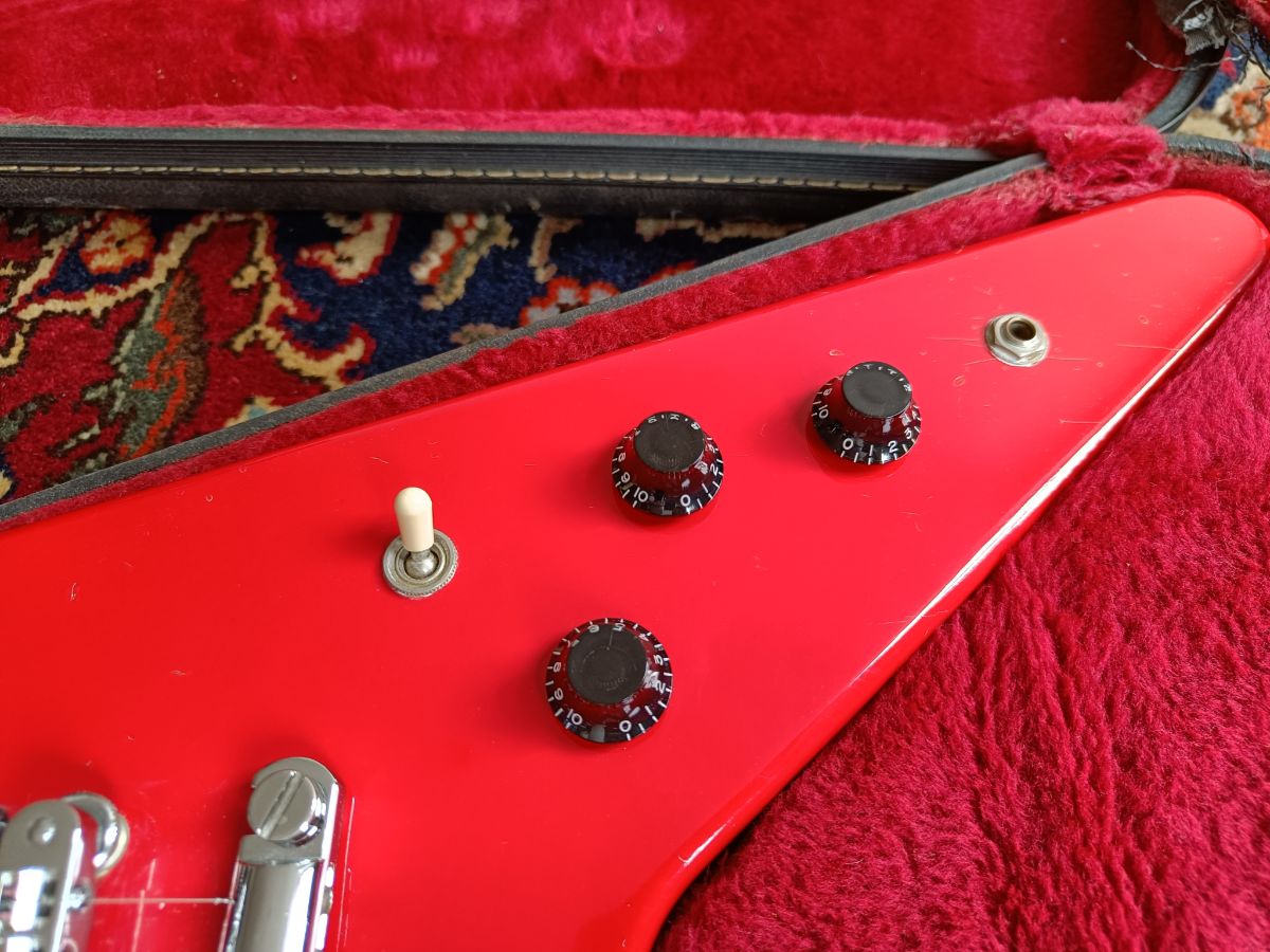 Gibson Flying V I with Stop Bar Tailpiece and Offset Knobs 1987 Red