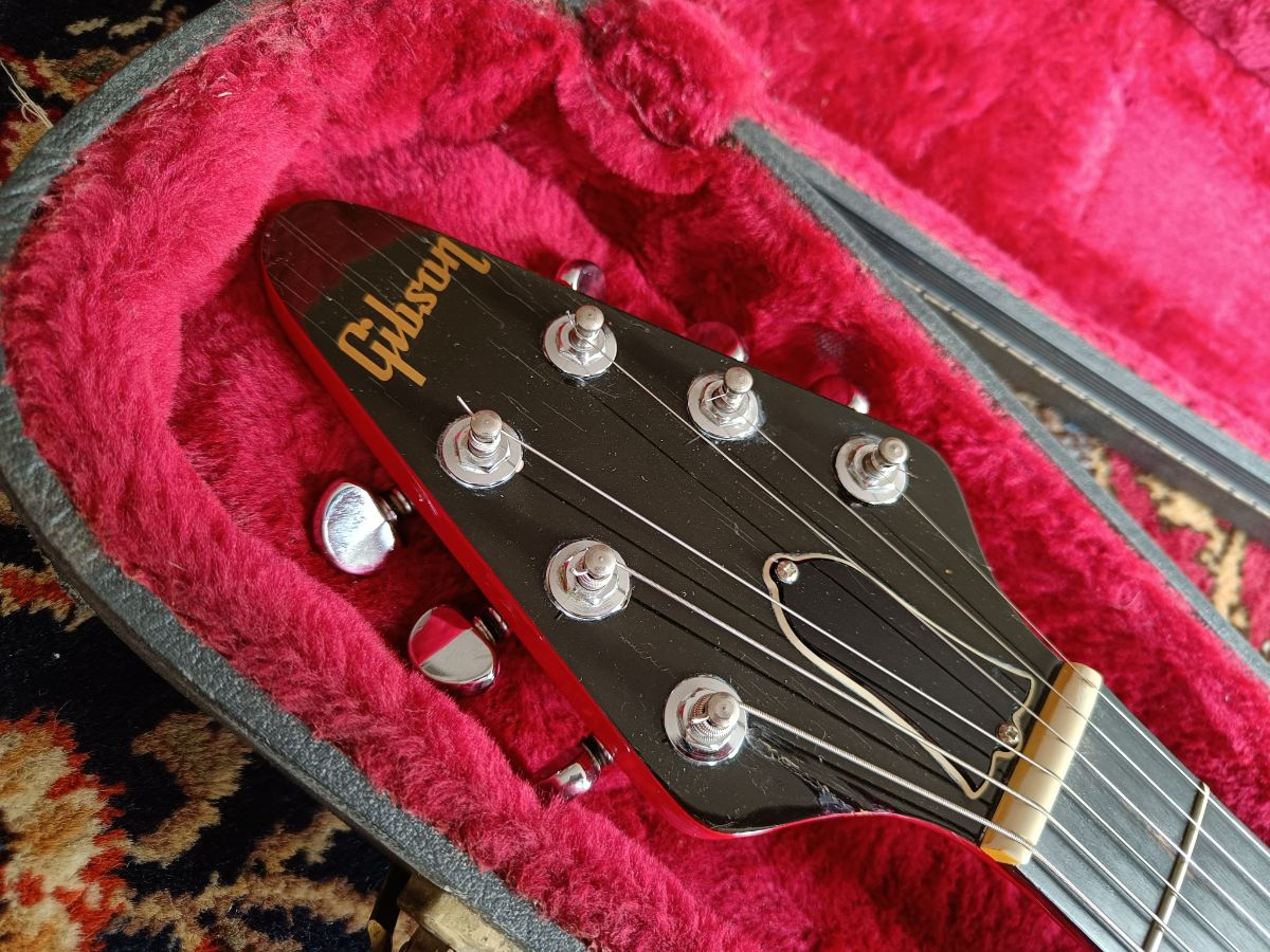 Gibson Flying V I with Stop Bar Tailpiece and Offset Knobs 1987 Red