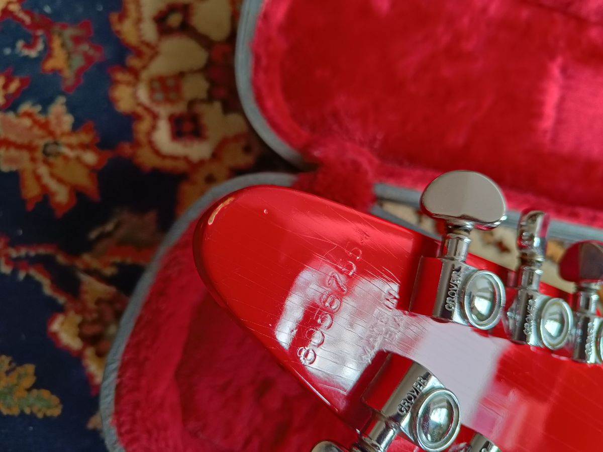 Gibson Flying V I with Stop Bar Tailpiece and Offset Knobs 1987 Red
