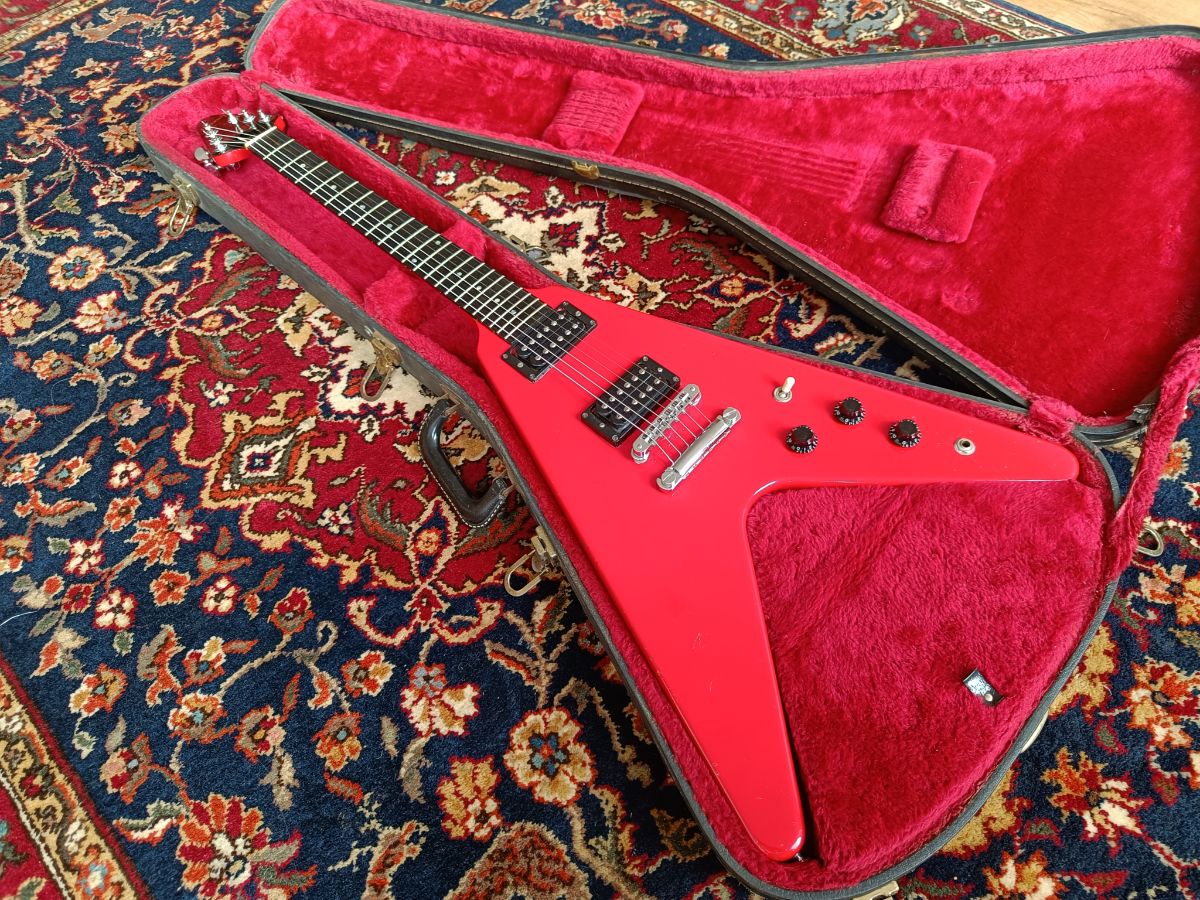 Gibson Flying V I with Stop Bar Tailpiece and Offset Knobs 1987 Red