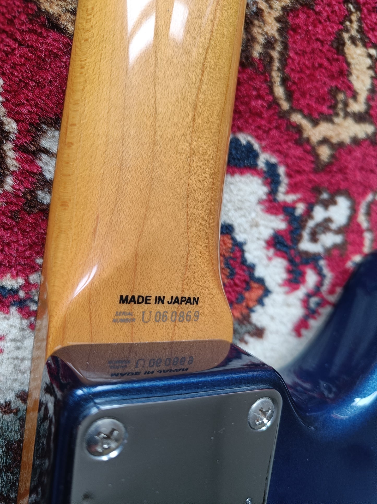 Fender Kurt Cobain Mustang 2012 Dark Lake Placid Blue with Stripe