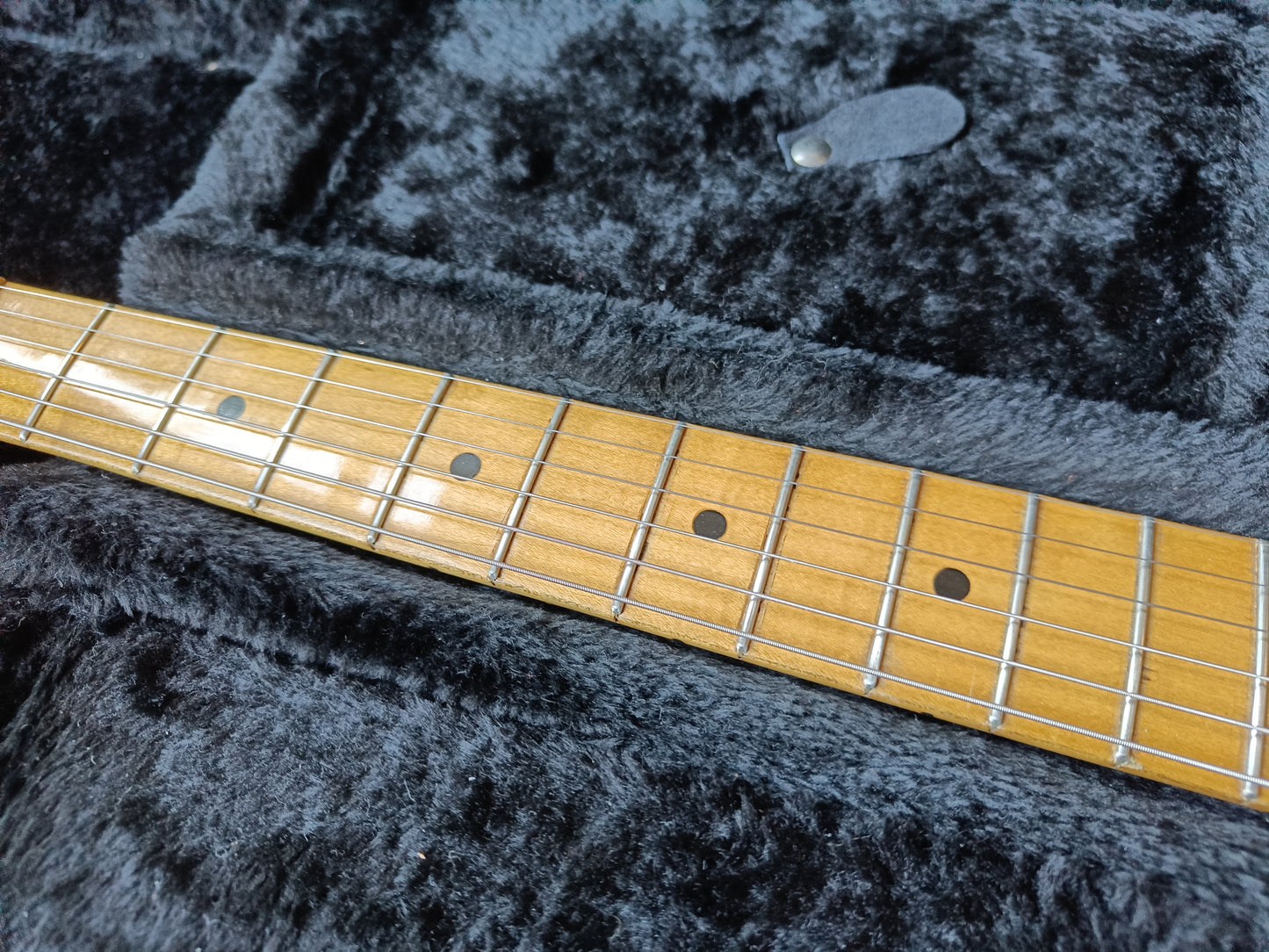 Fender Telecaster with Maple Fretboard 1975 Copper Spark refin