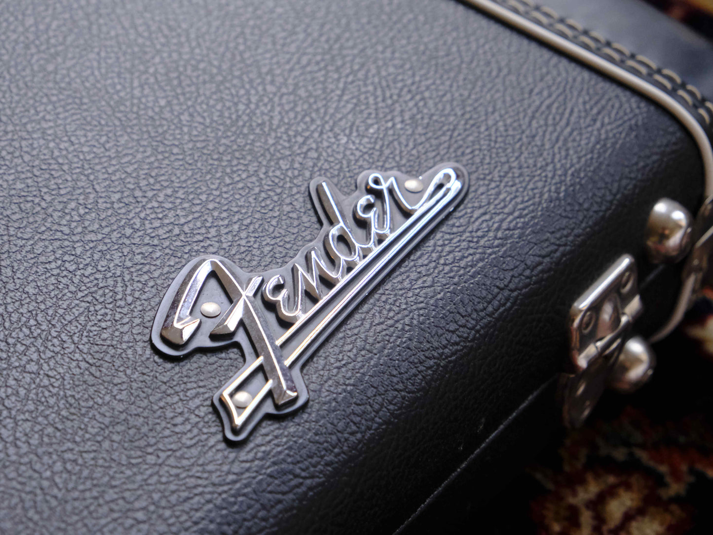 Fender FSR American Vintage '70s Stratocaster Matching Headstock 2015 Black