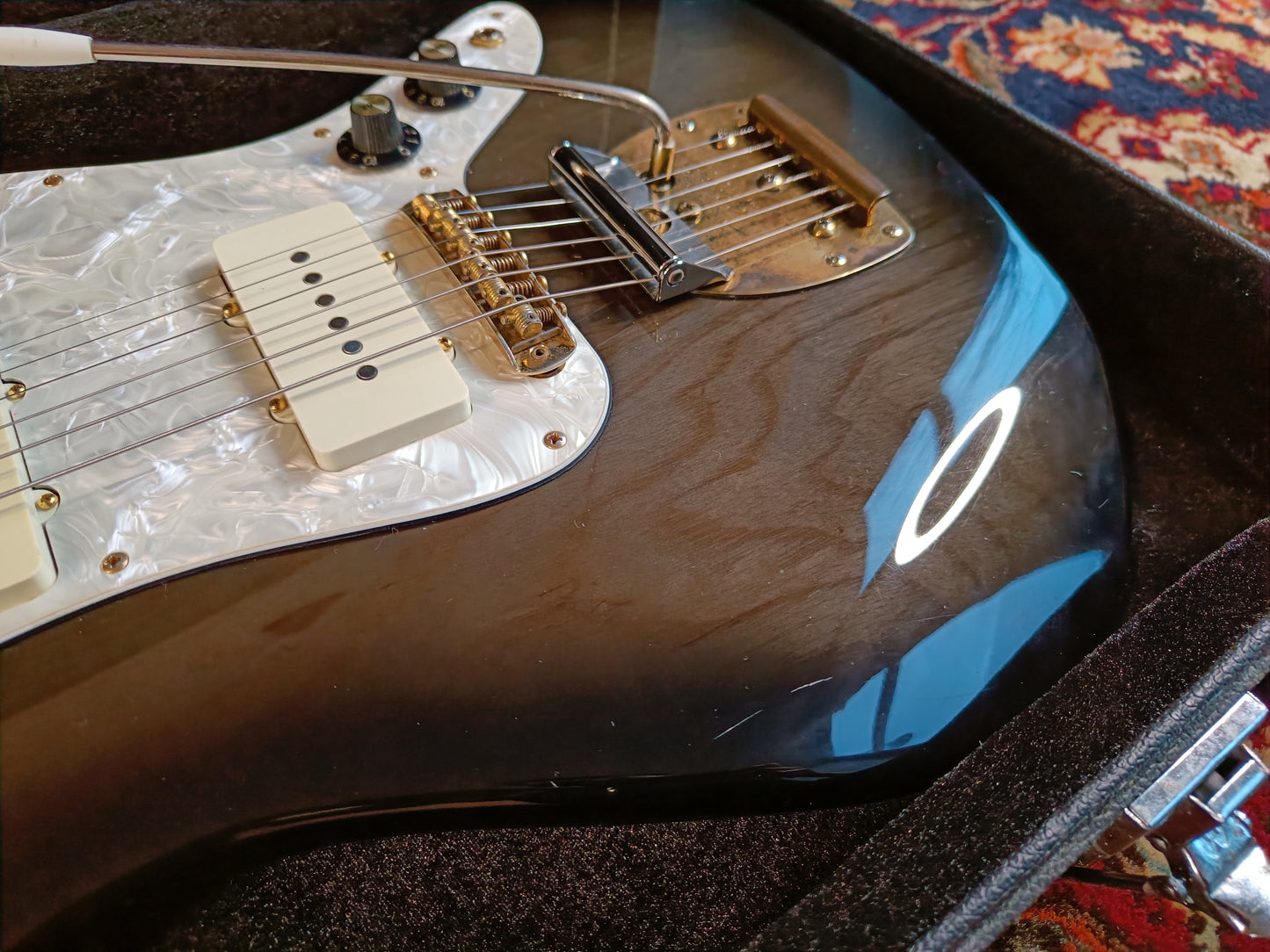 Fender The Ventures Jazzmaster MIJ Midnight Black Transparent
