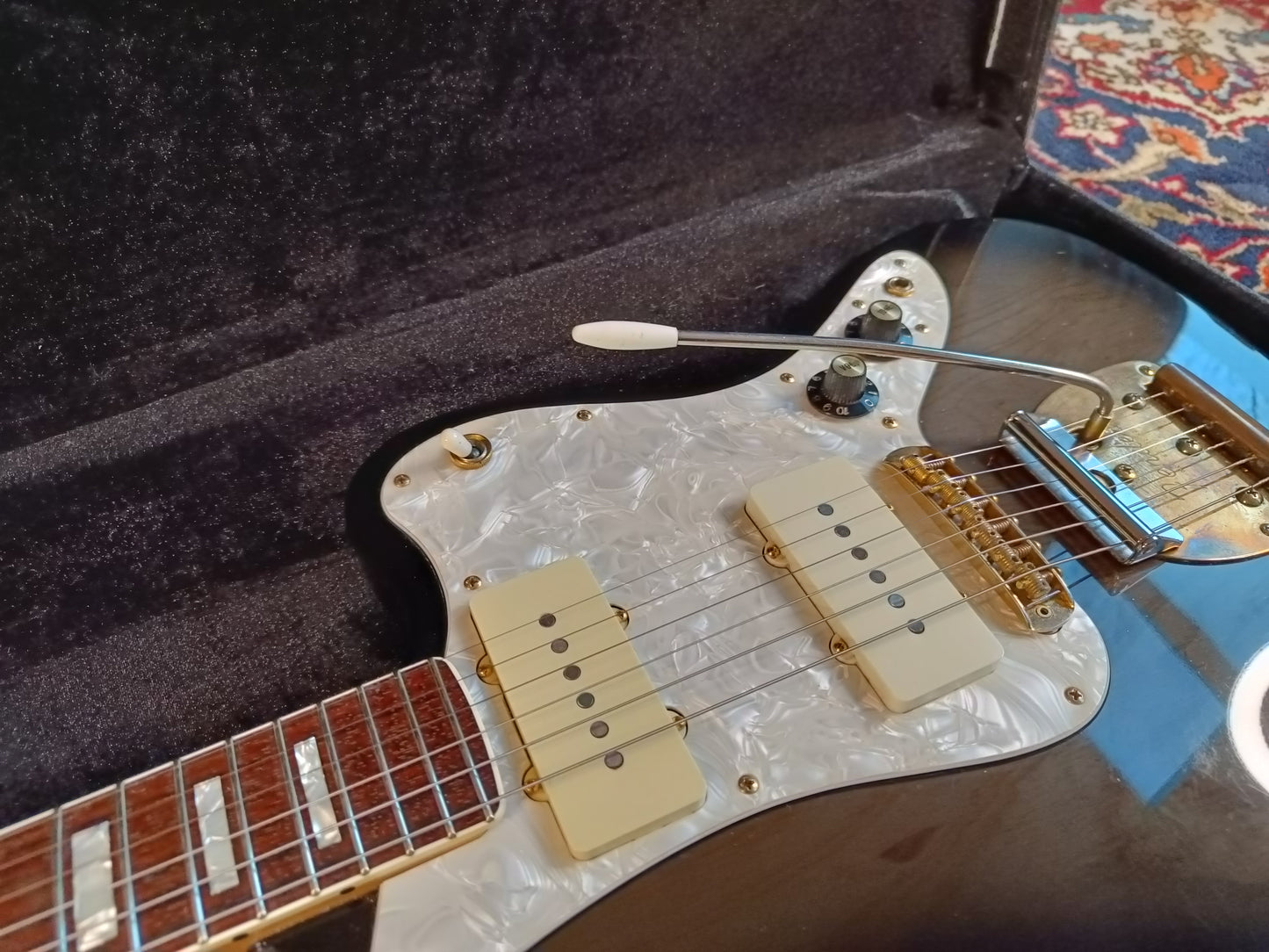 Fender The Ventures Jazzmaster MIJ Midnight Black Transparent
