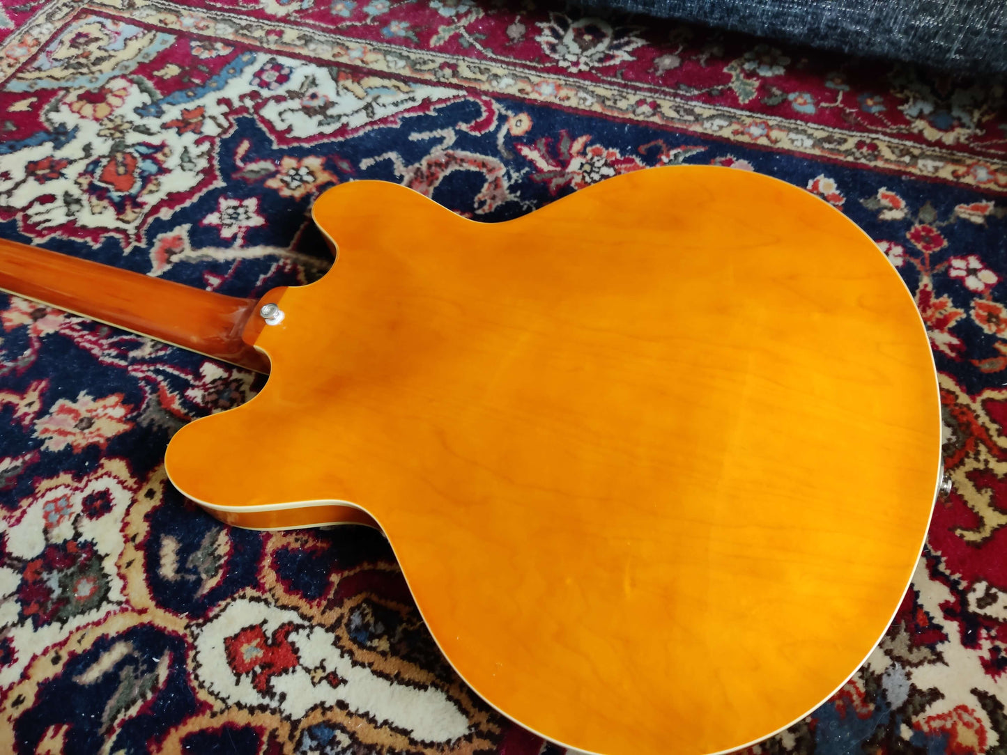 Epiphone Nick Valensi Riviera P94
