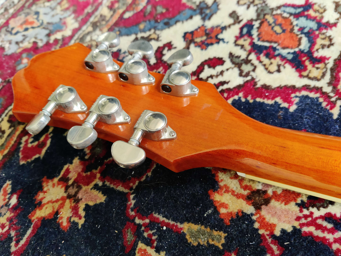Epiphone Nick Valensi Riviera P94