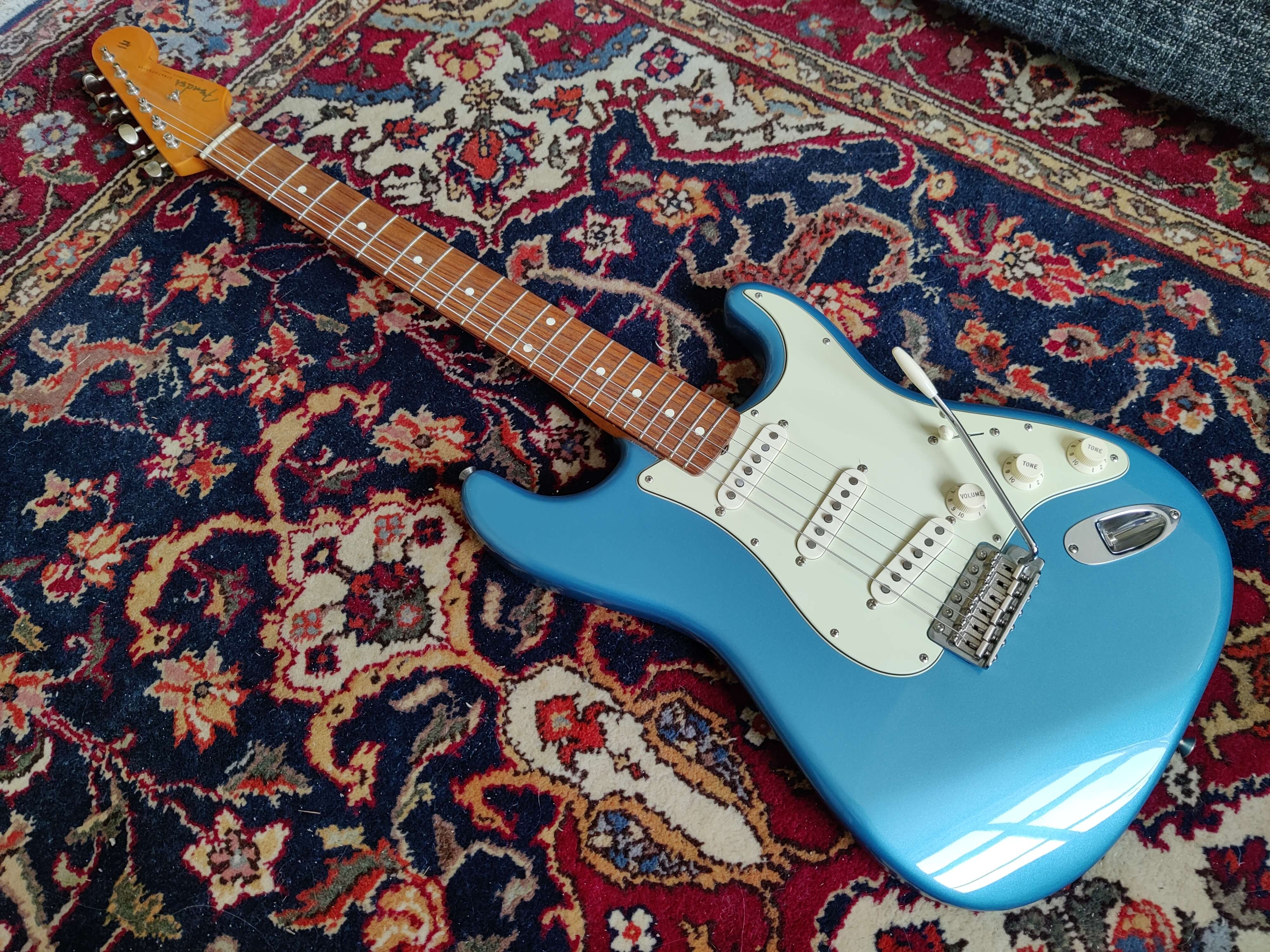 Fender Classic Series '60s Stratocaster Lake Placid Blue