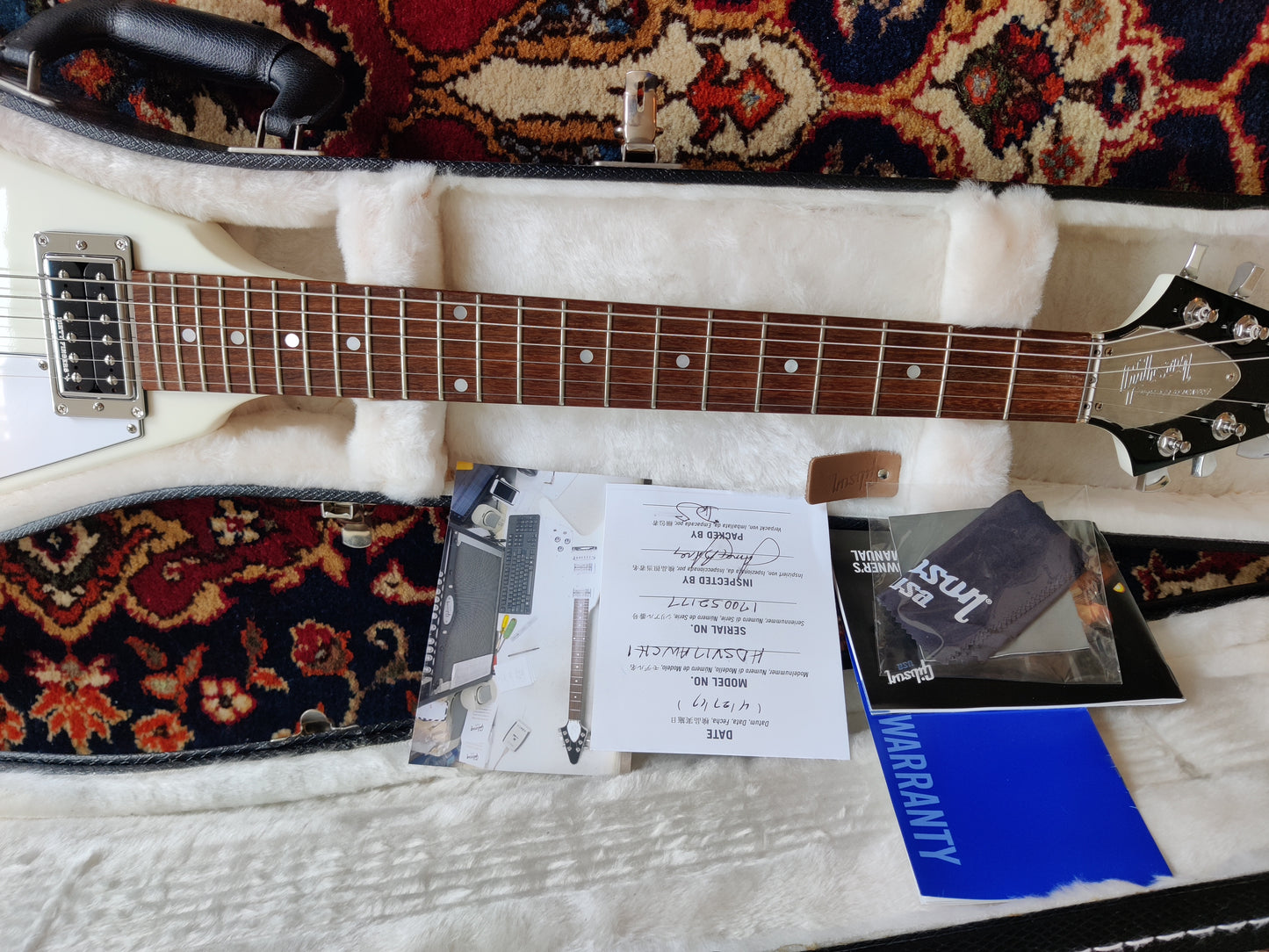 Gibson Flying V High Performance 2017 Alpine White