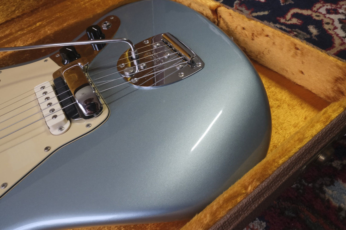 Fender American Vintage '62 Jaguar 2007 Ice Blue Metallic