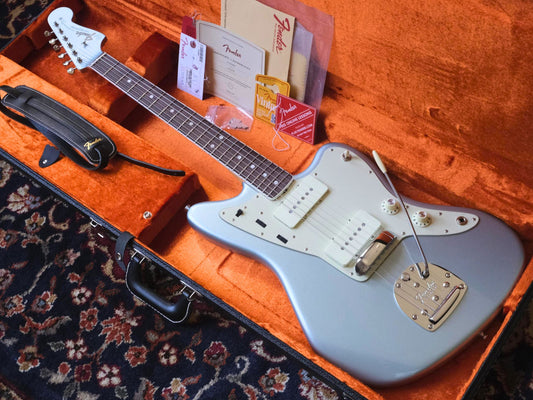 Fender American Vintage "Thin Skin" '65 Jazzmaster Firemist Silver
