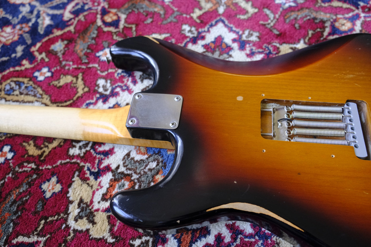 Fender Road Worn '60s Stratocaster 2018 3-Color Sunburst