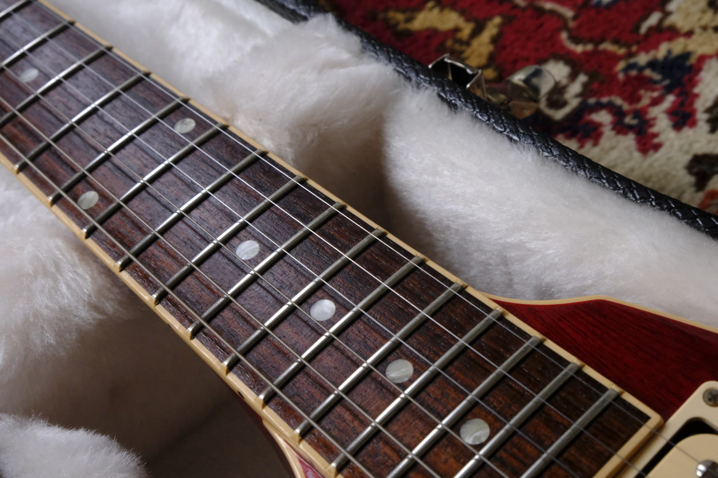 Gibson Flying V Pro T 2016 Wine Red
