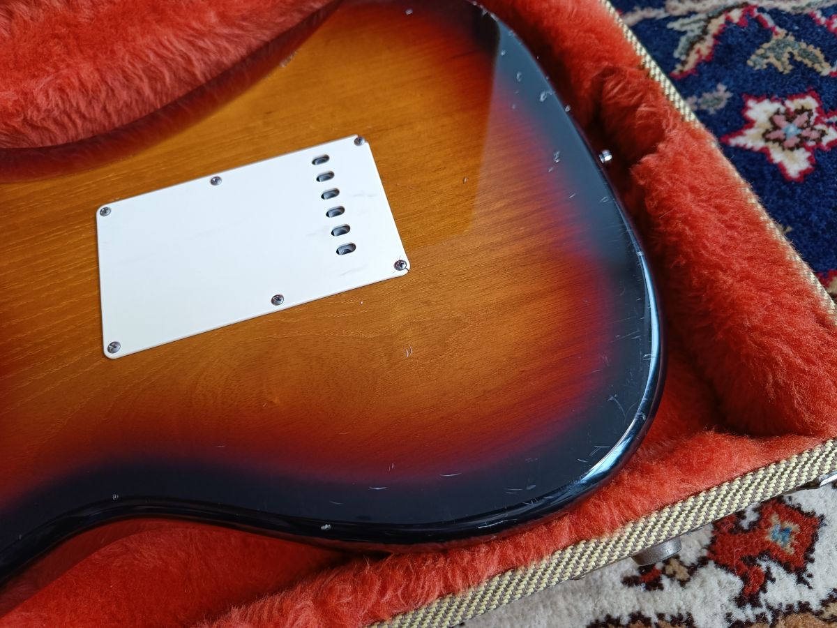 Fender American Vintage '62 Stratocaster 2005 3-Color Sunburst