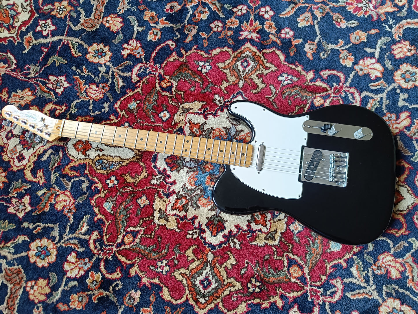 Fender Standard Telecaster with Maple Fretboard 1983 Black