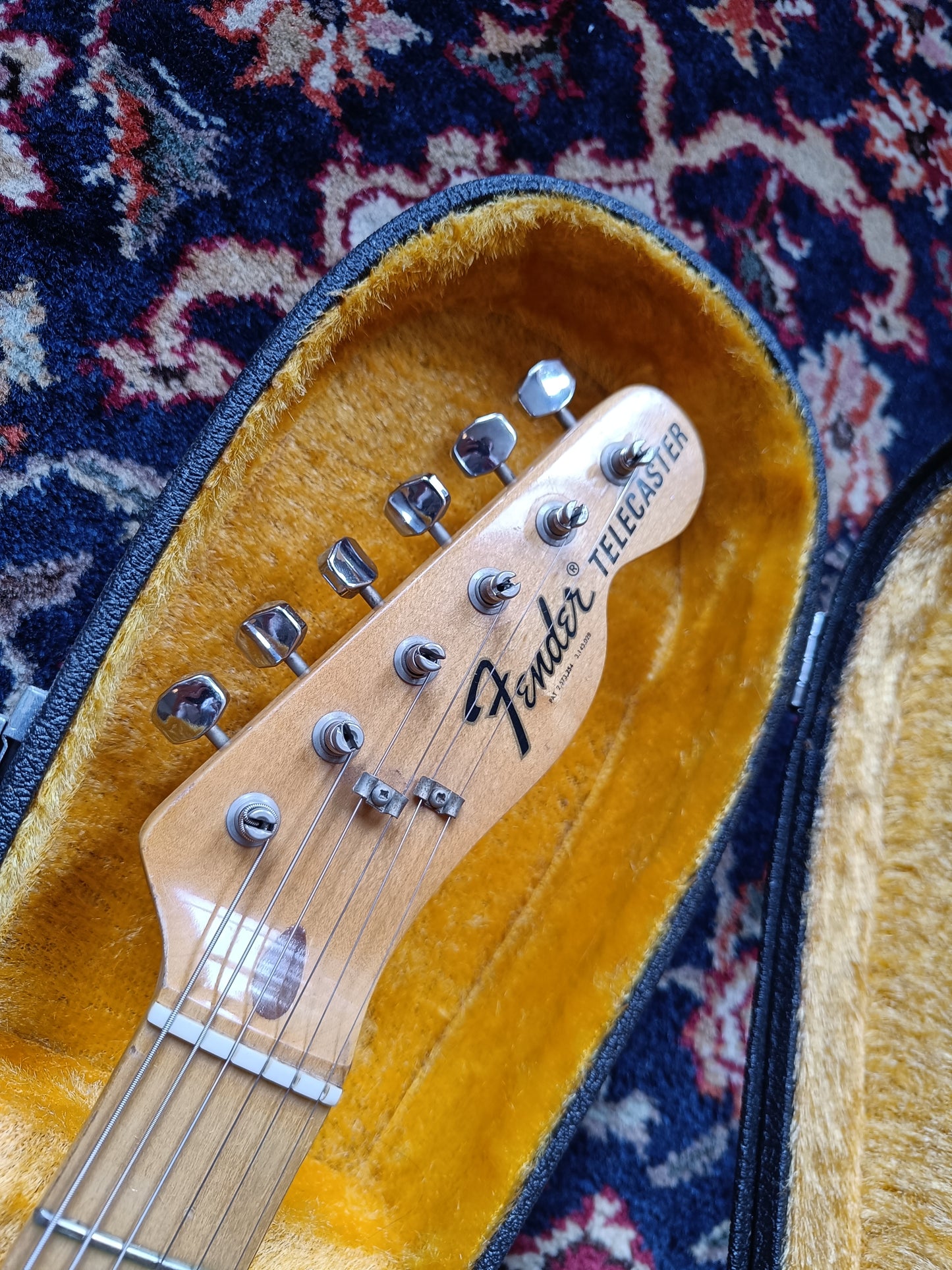 Fender Telecaster with Maple Fretboard Original 1975 Black