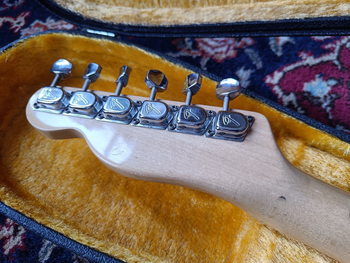 Fender Telecaster with Maple Fretboard Original 1975 Black