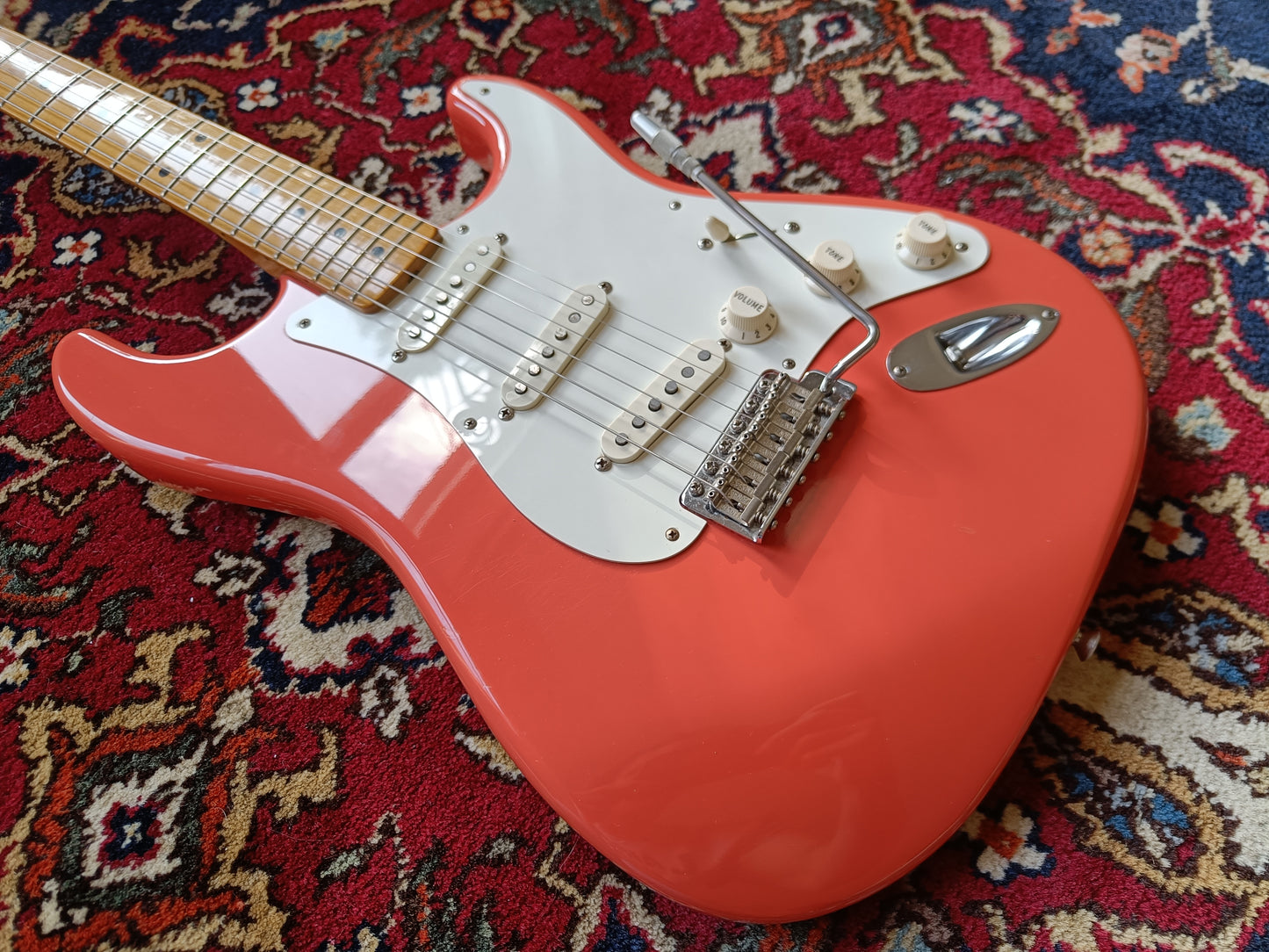 Fender Hank Marvin Signature Stratocaster 1999 Fiesta Red