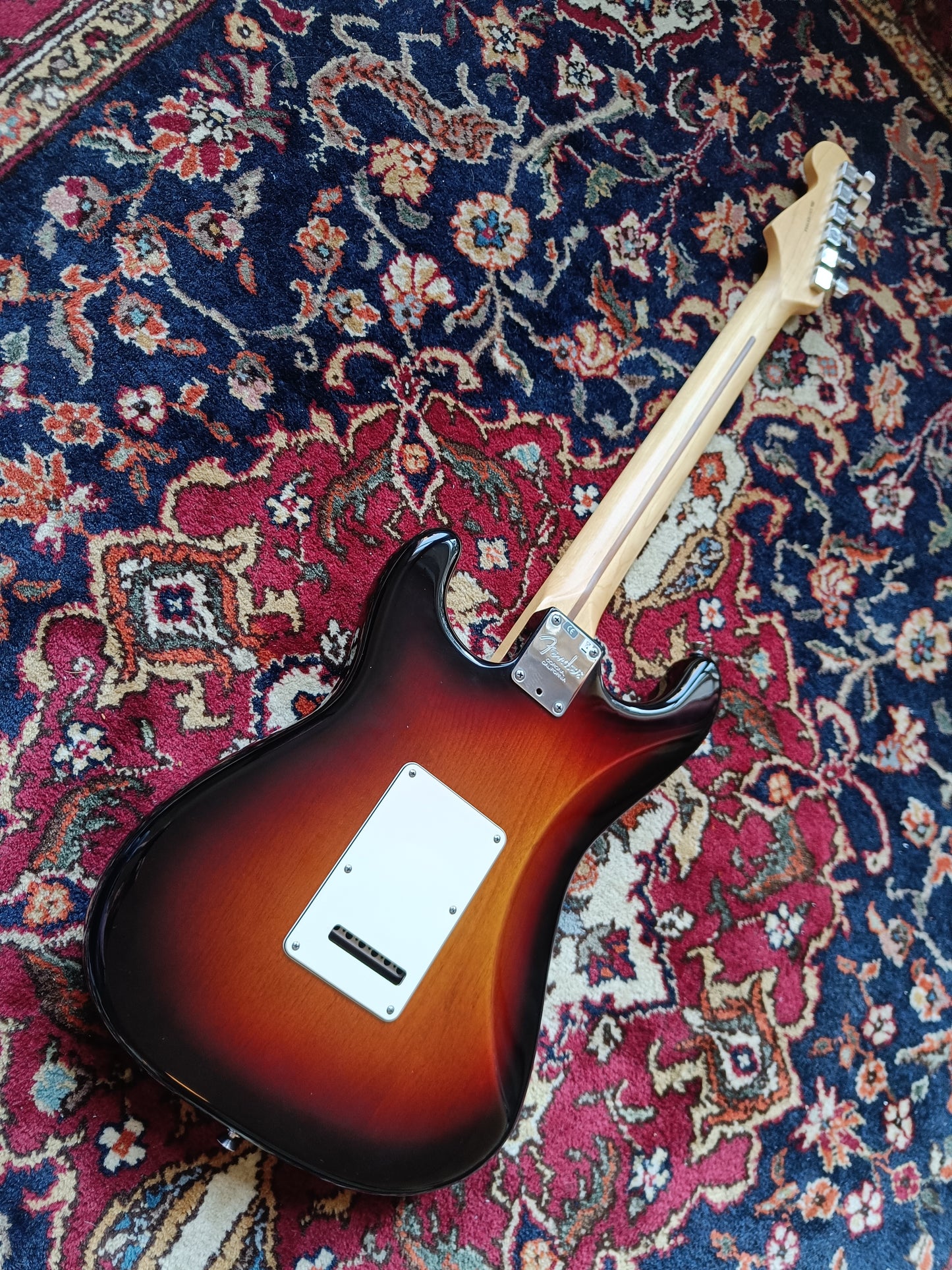 Fender American Standard Stratocaster 2013 3-Color Sunburst