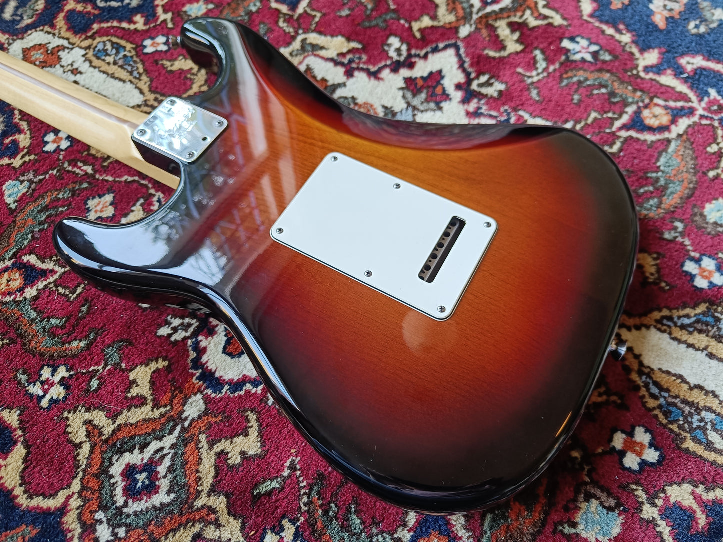 Fender American Standard Stratocaster 2013 3-Color Sunburst