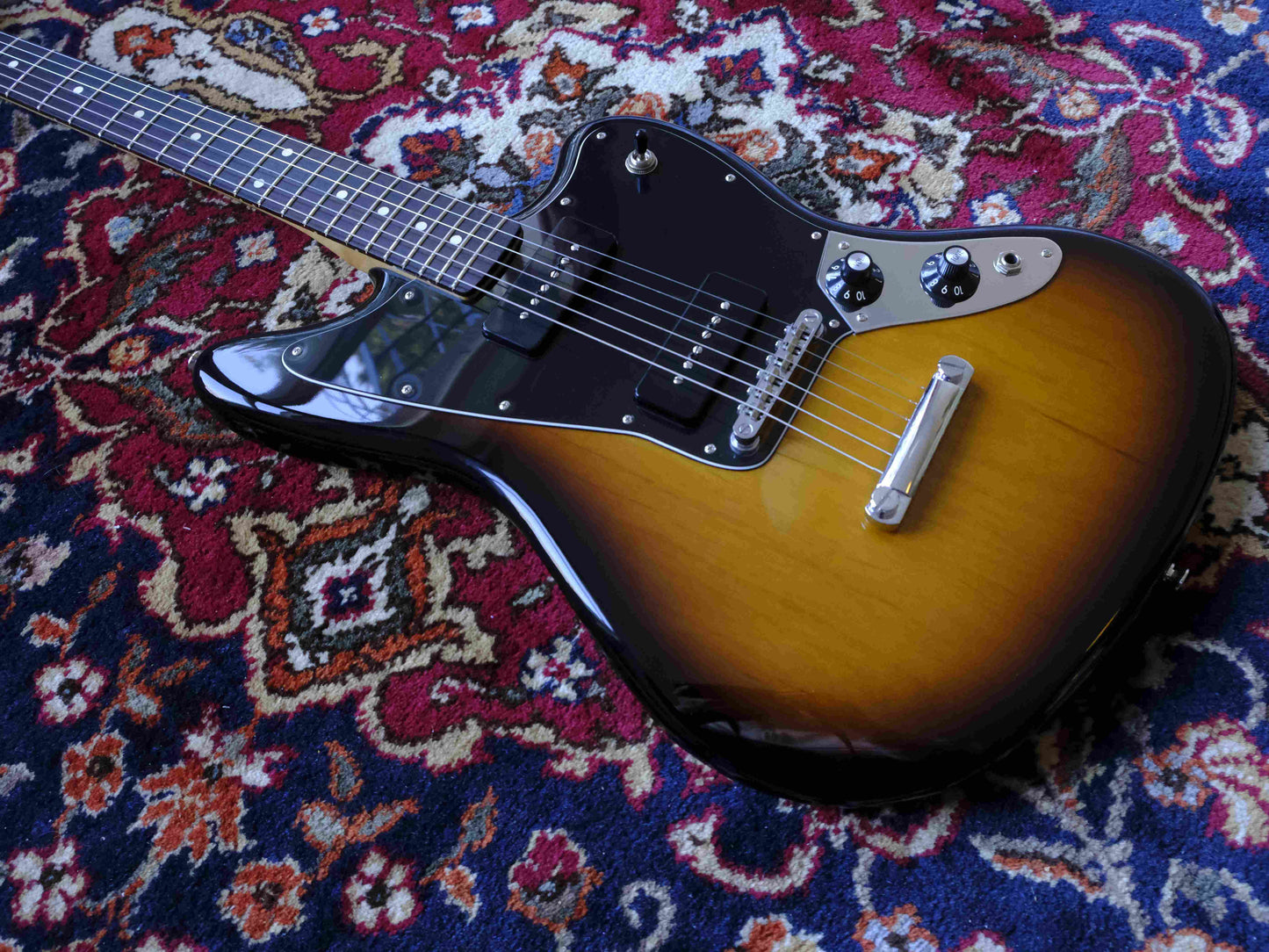 Fender Blacktop Jaguar 90 2012 2-Color Sunburst