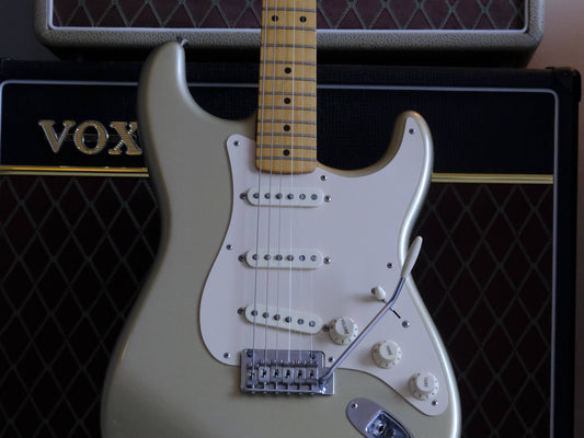 Fender Classic Player '50s Stratocaster 2010 Shoreline Gold
