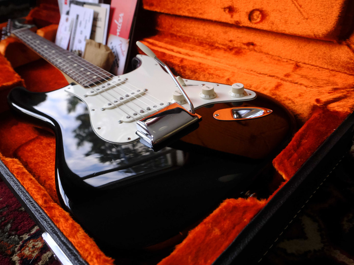 Fender FSR American Vintage '70s Stratocaster Matching Headstock 2015 Black