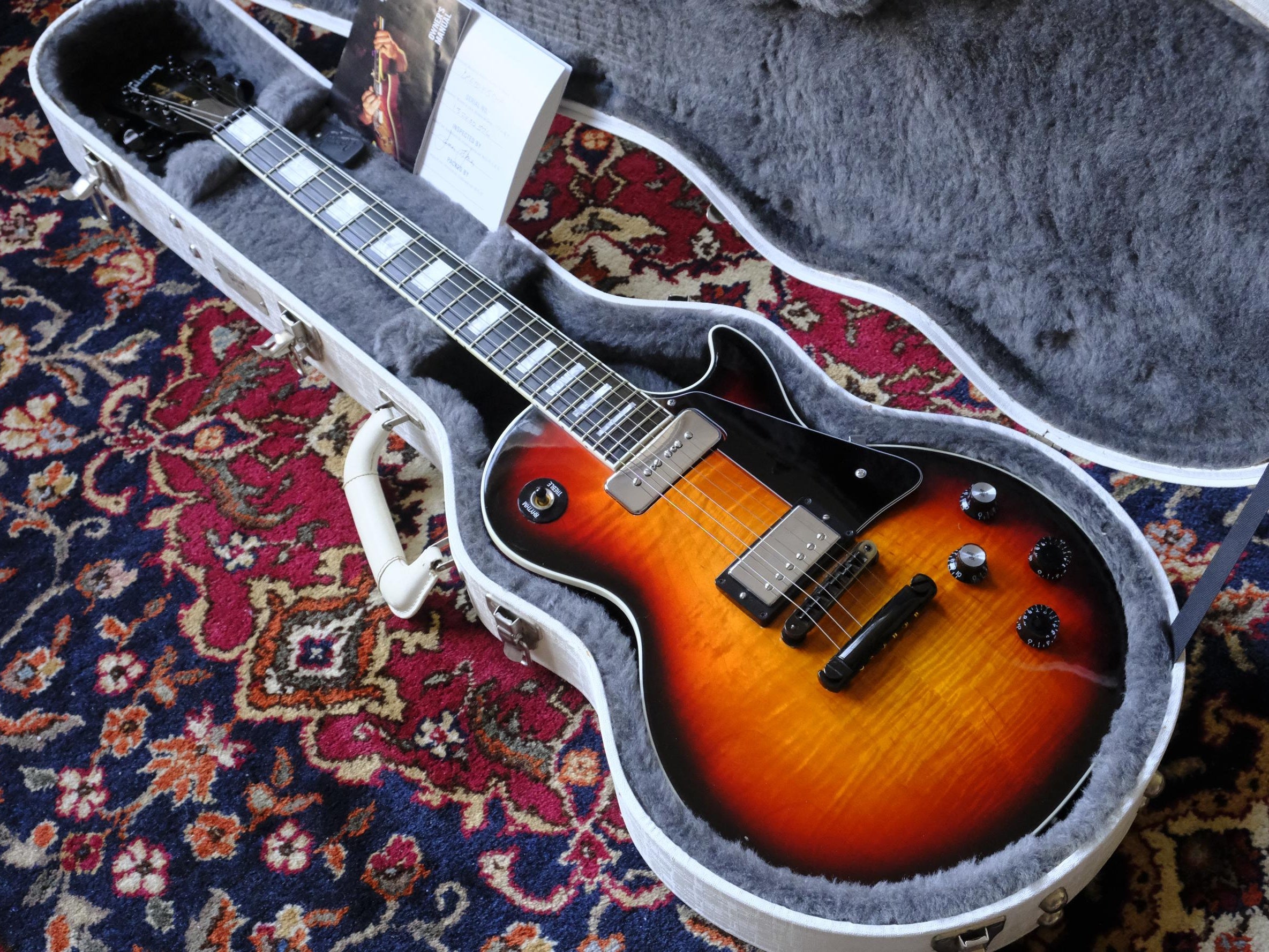 Gibson Les Paul Standard Limited 2010 Fireball – Rinkies Guitars