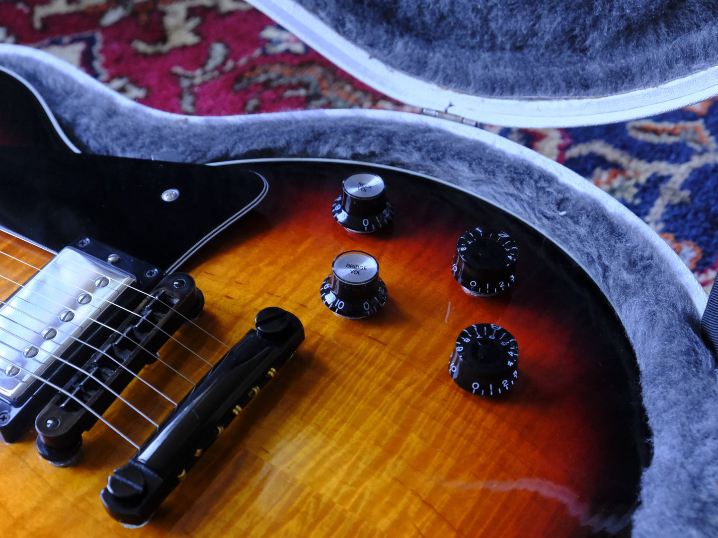 Gibson Les Paul Standard Limited 2010 Fireball
