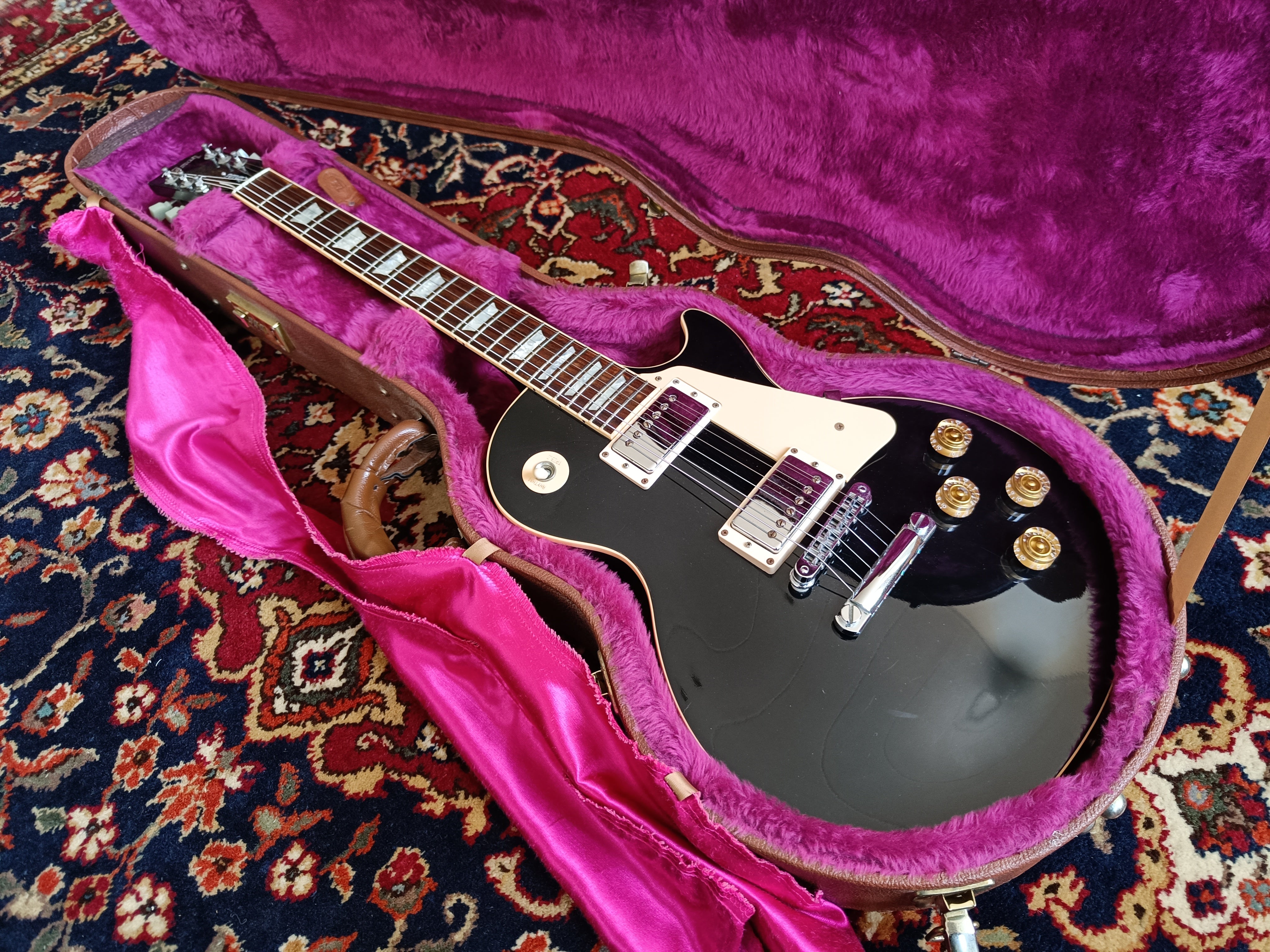 Gibson Les Paul Standard 1996 Ebony – Rinkies Guitars