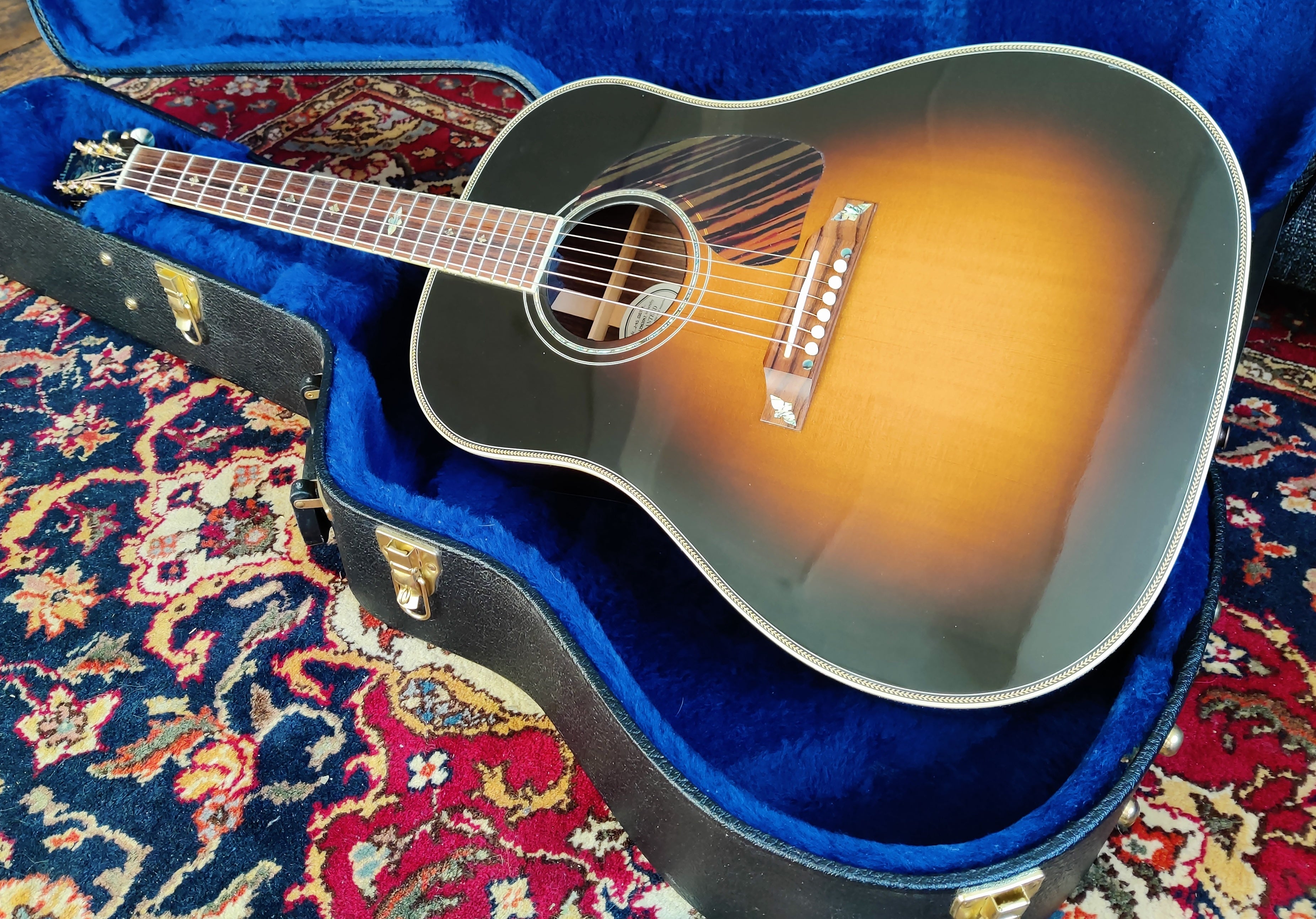 Gibson J-45 Custom 2013 Vintage Sunburst – Rinkies Guitars