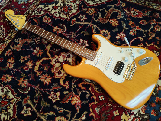 Fender Highway One Stratocaster HSS 2004